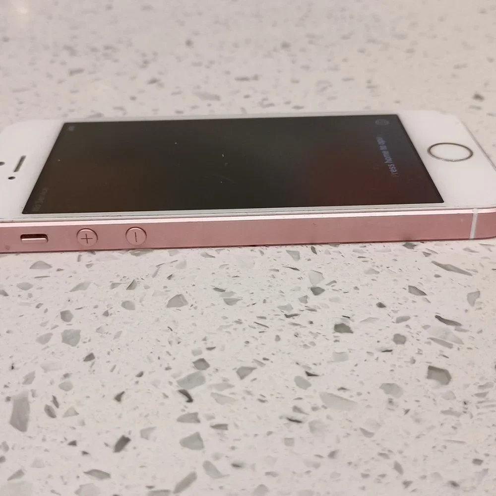 Apple iphone se
